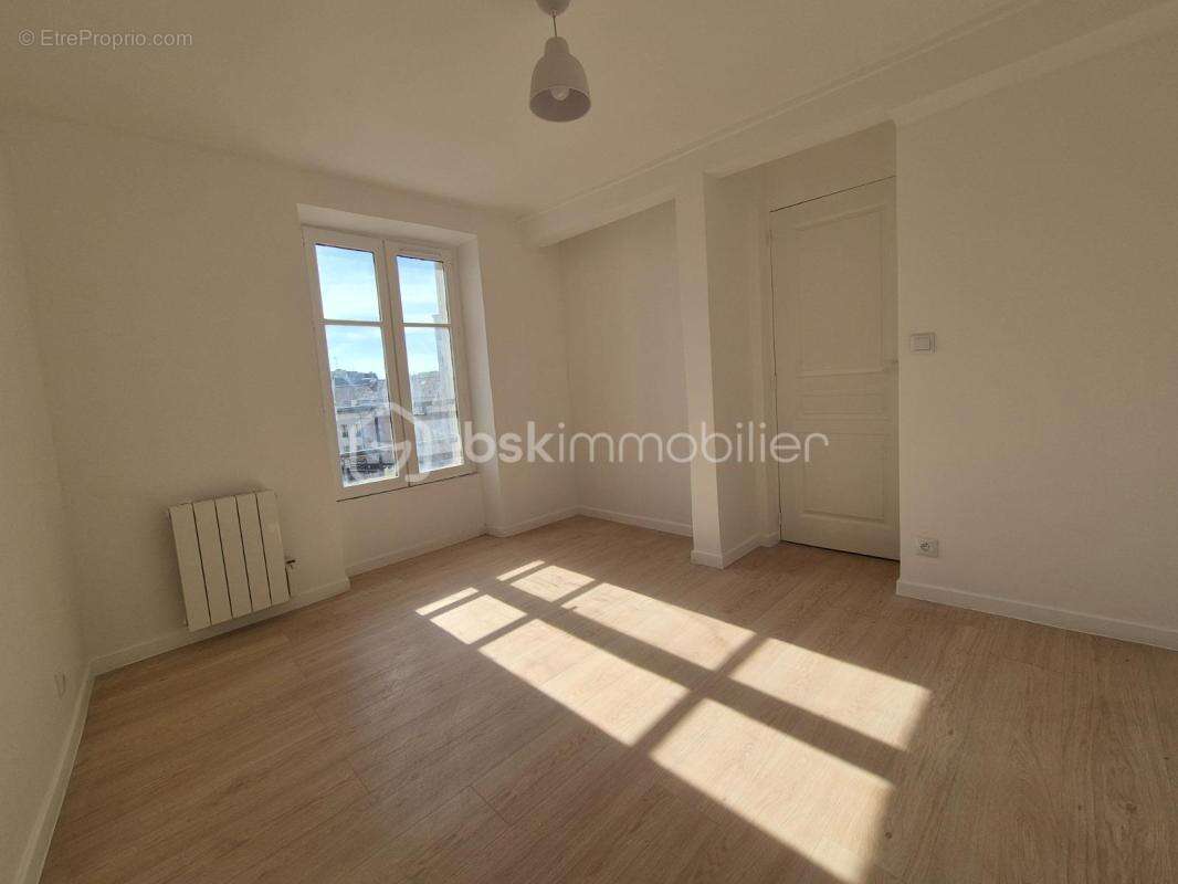 Appartement à SAINT-DENIS