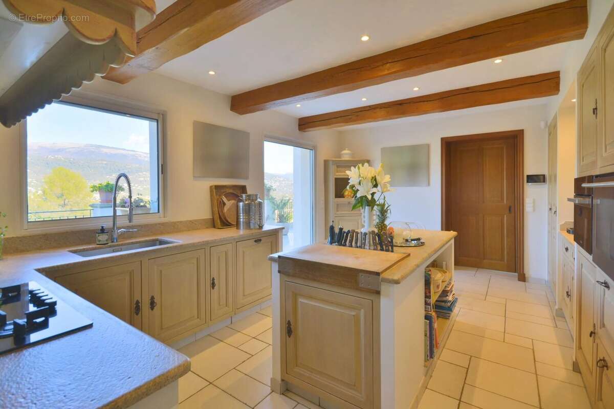 Maison à PEYMEINADE