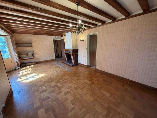 Maison à LA VESPIERE