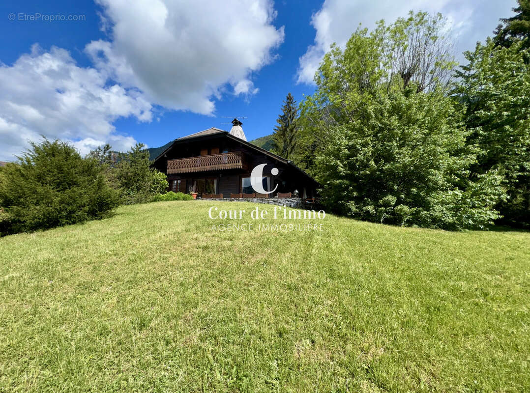 Maison à AYSE