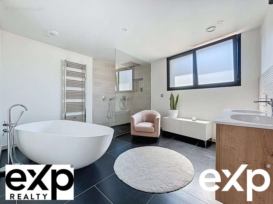 Appartement à MANTES-LA-JOLIE