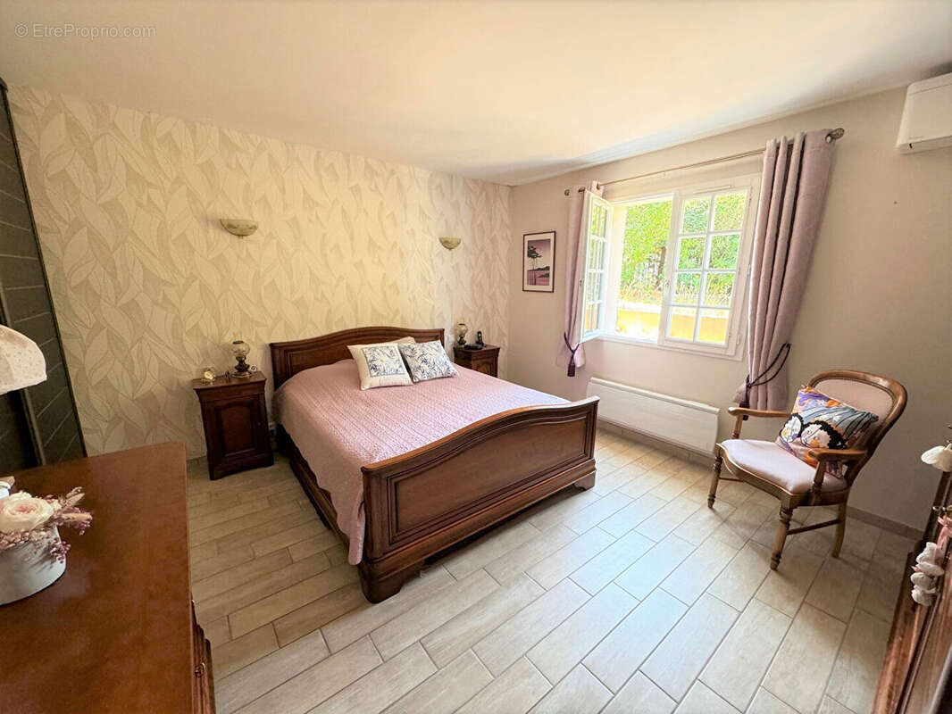 Maison Arcachon 7 pièce(s) 190 m2 - photo 6
