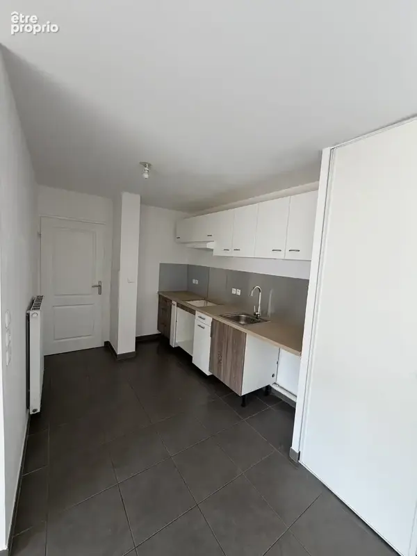 Appartement 3 pièces 57 m² à vendre à Chateauneuf-Les-Martigues (13220) - photo 2