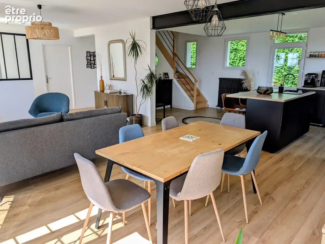 Maison 5 pièces 129 m² à vendre à Saint-Nolff (56250) - photo 2