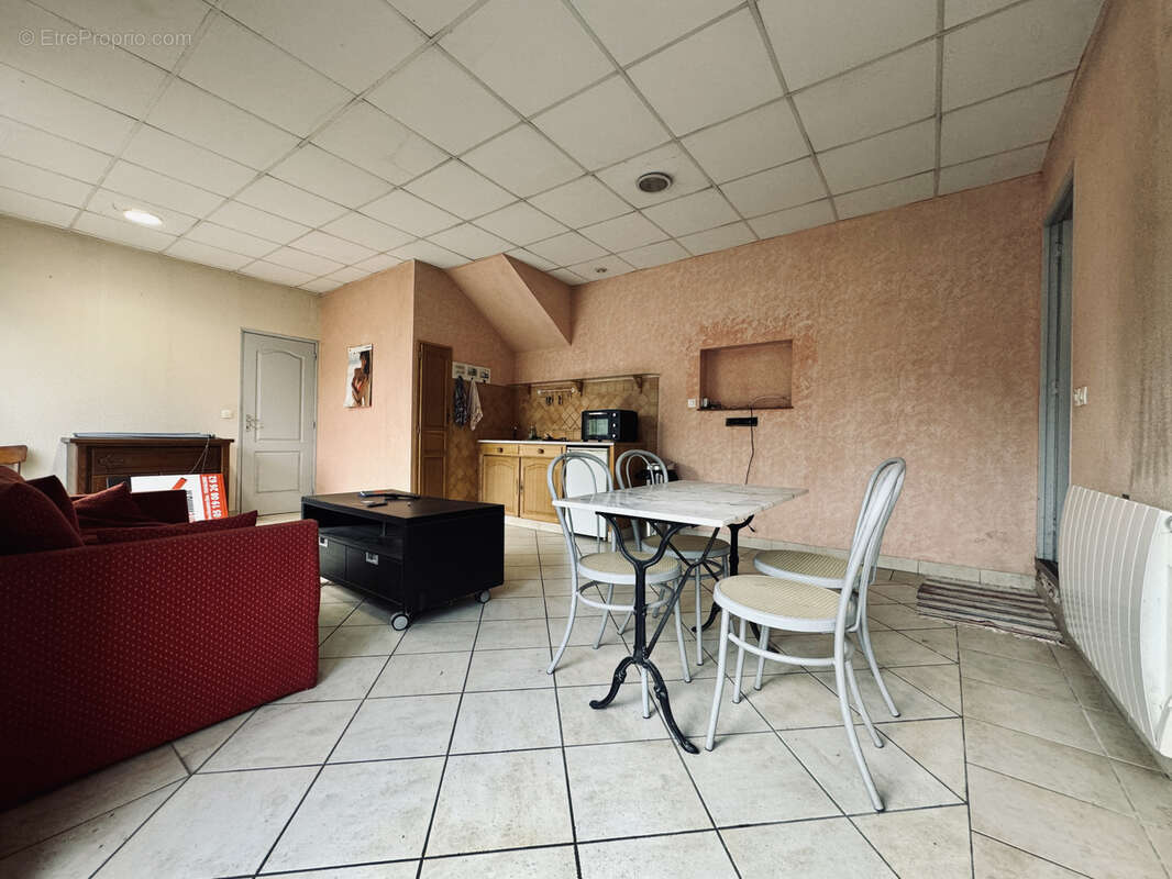 Appartement à SAINT-HILAIRE-PEYROUX