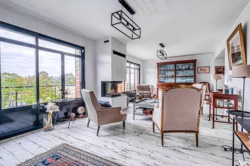 Maison à COULOMMIERS