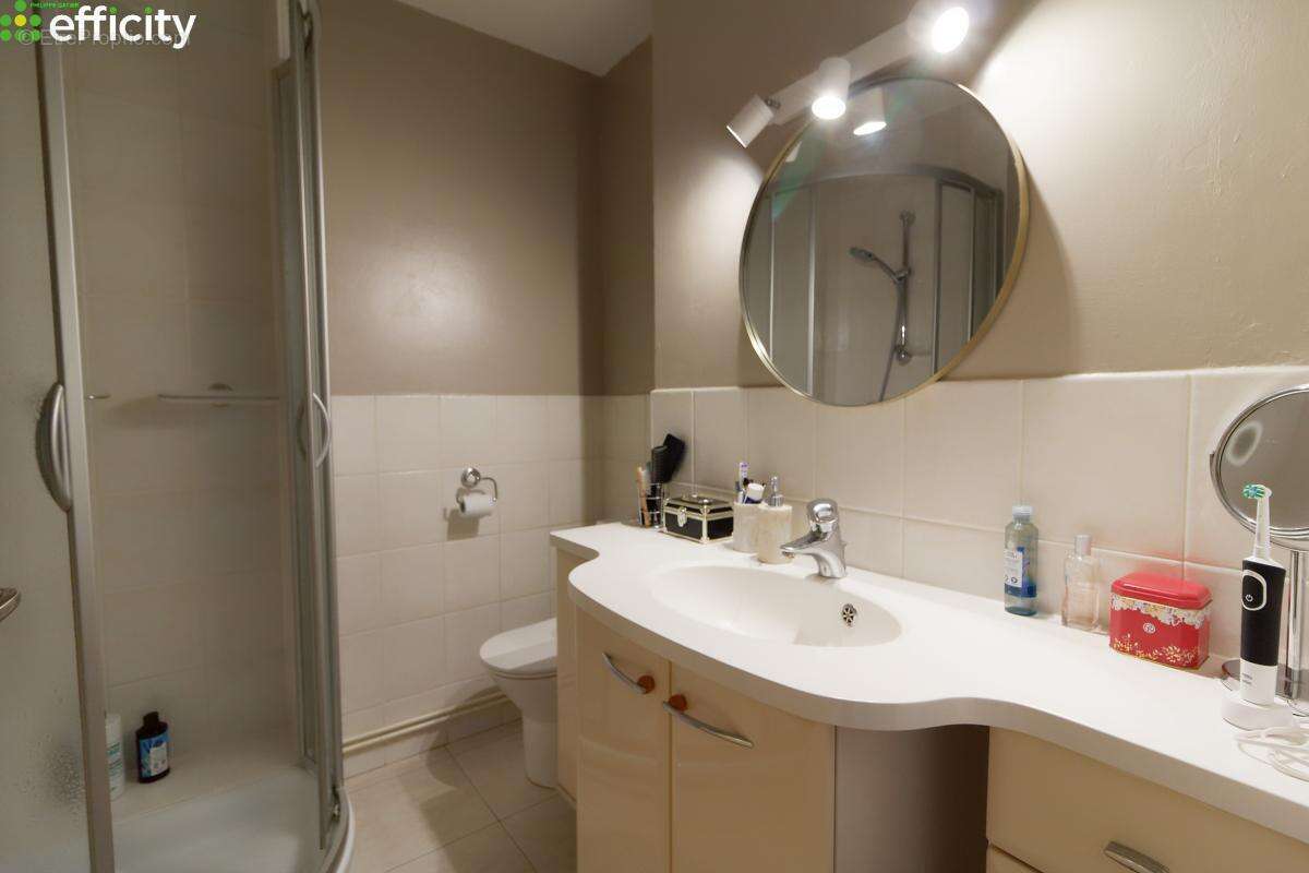 Appartement à FONTAINE-LES-DIJON