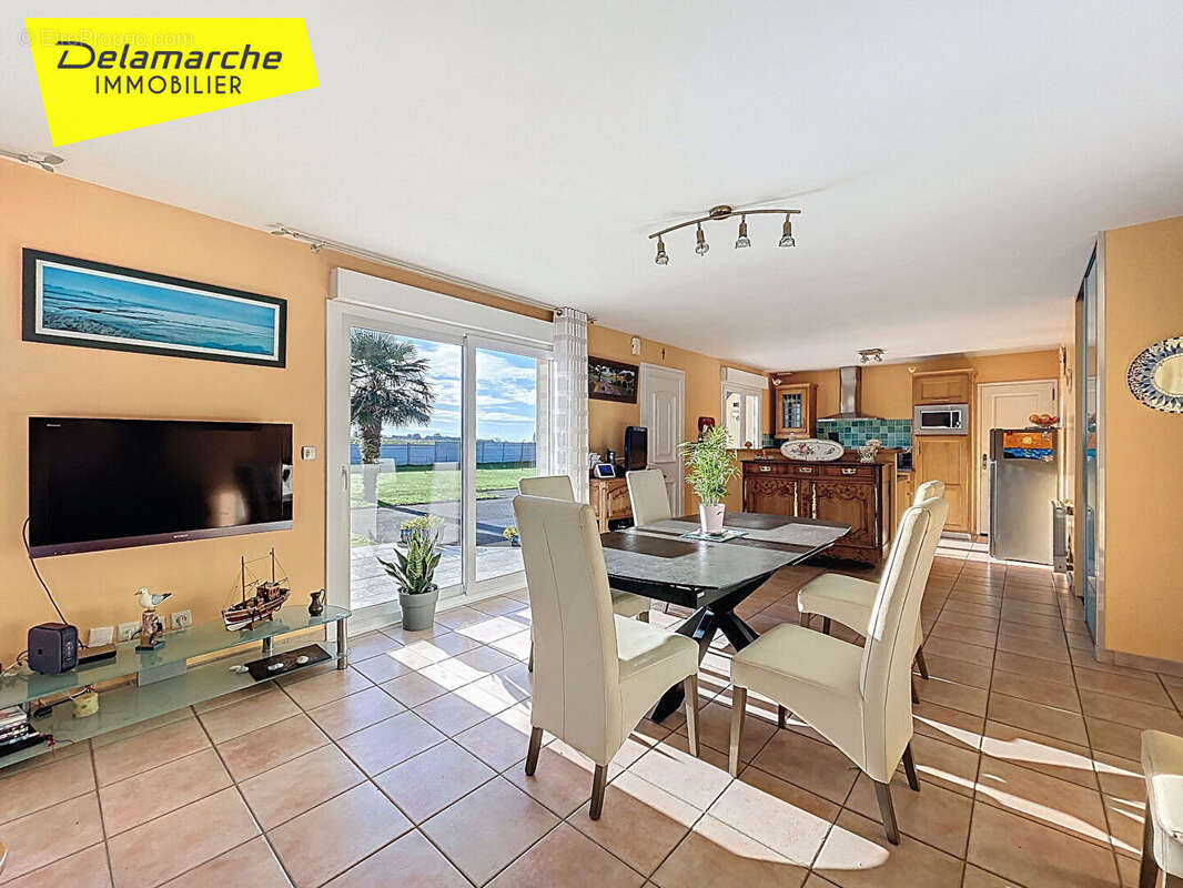 Maison à LINGREVILLE