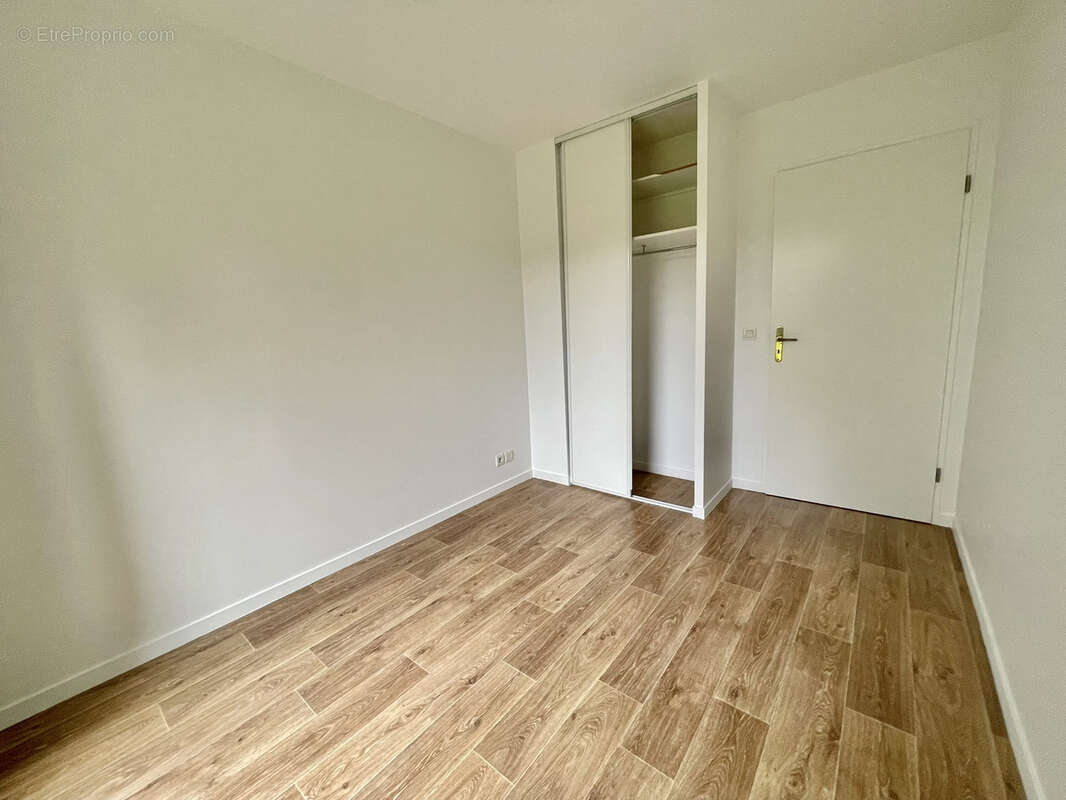 Appartement à LE PLESSIS-PATE