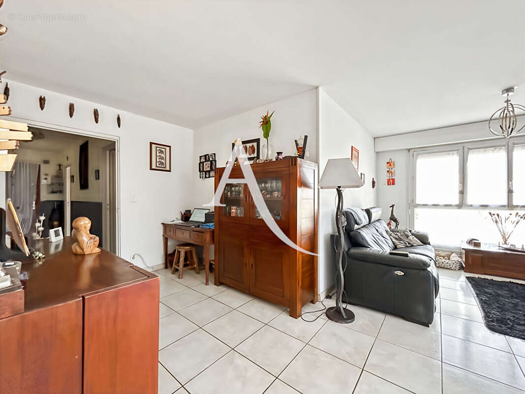 Appartement à BOIS-D'ARCY