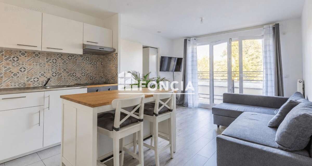 Appartement 2 pièces au calme - intérieur en excellent état - photo 2