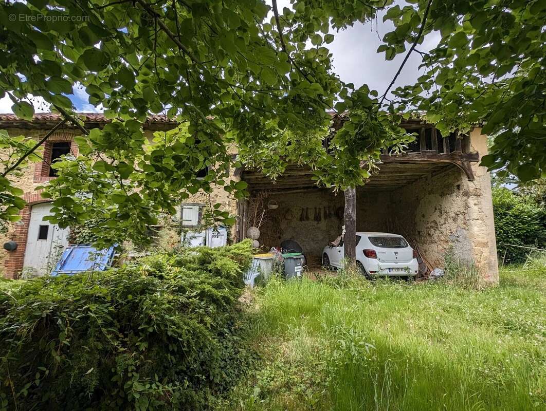 Maison à SAUVETERRE