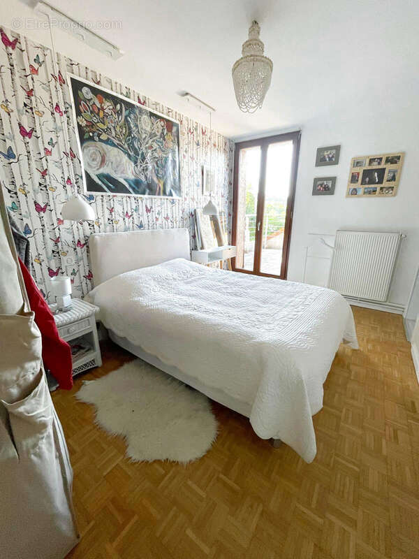 Maison à ARS-SUR-MOSELLE