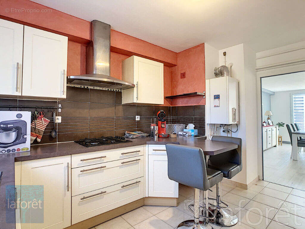 Appartement à FOUGERES