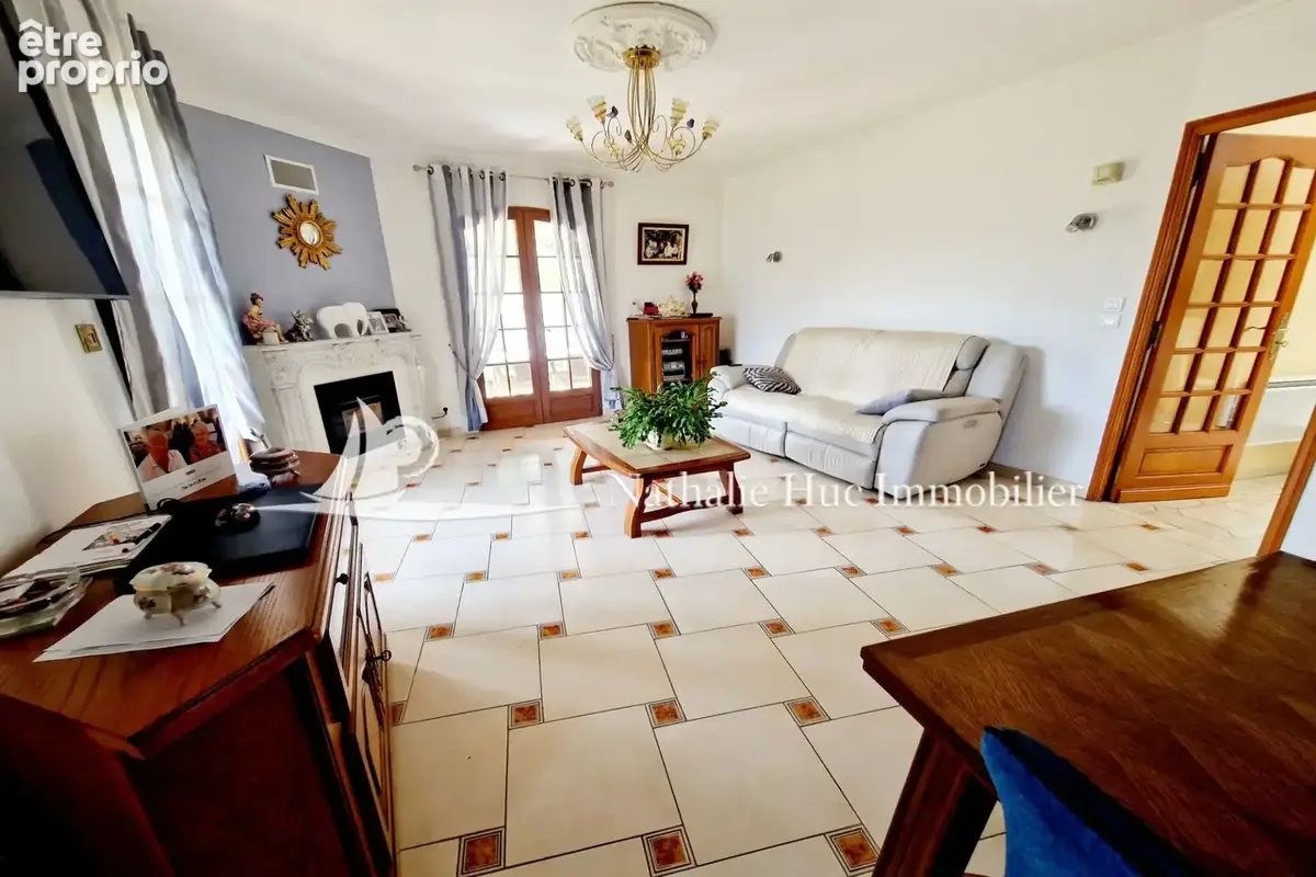 Maison 5 pièces 145 m² à vendre à Saint-Nazaire (66140) - photo 2