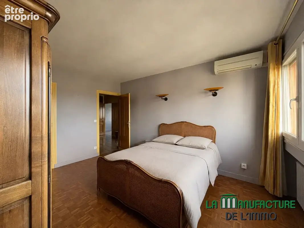 Saint etienne secteur hpl boulevard de la palle - appartement t4 de 91,70m2 a rafraichir avec balcon loggia ca - photo 9