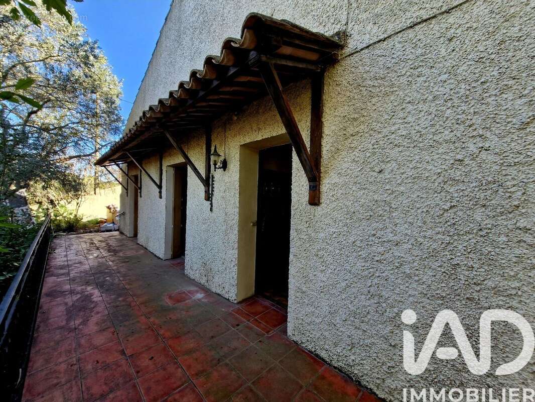 Photo 3 - Maison à NISSAN-LEZ-ENSERUNE