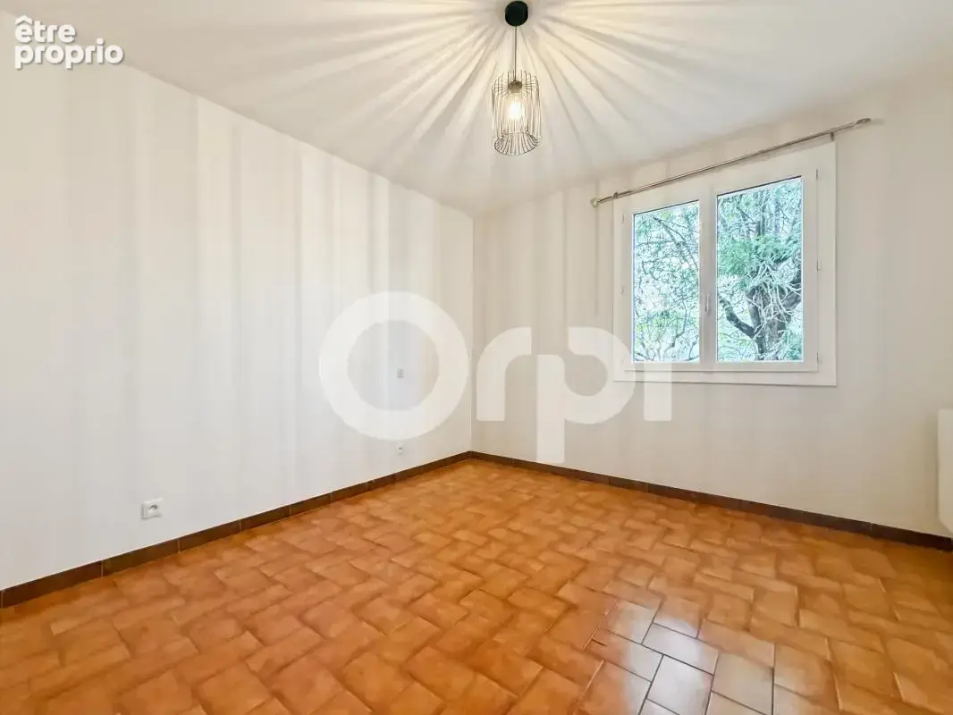 Maison À Vendre sur beau terrain - photo 15