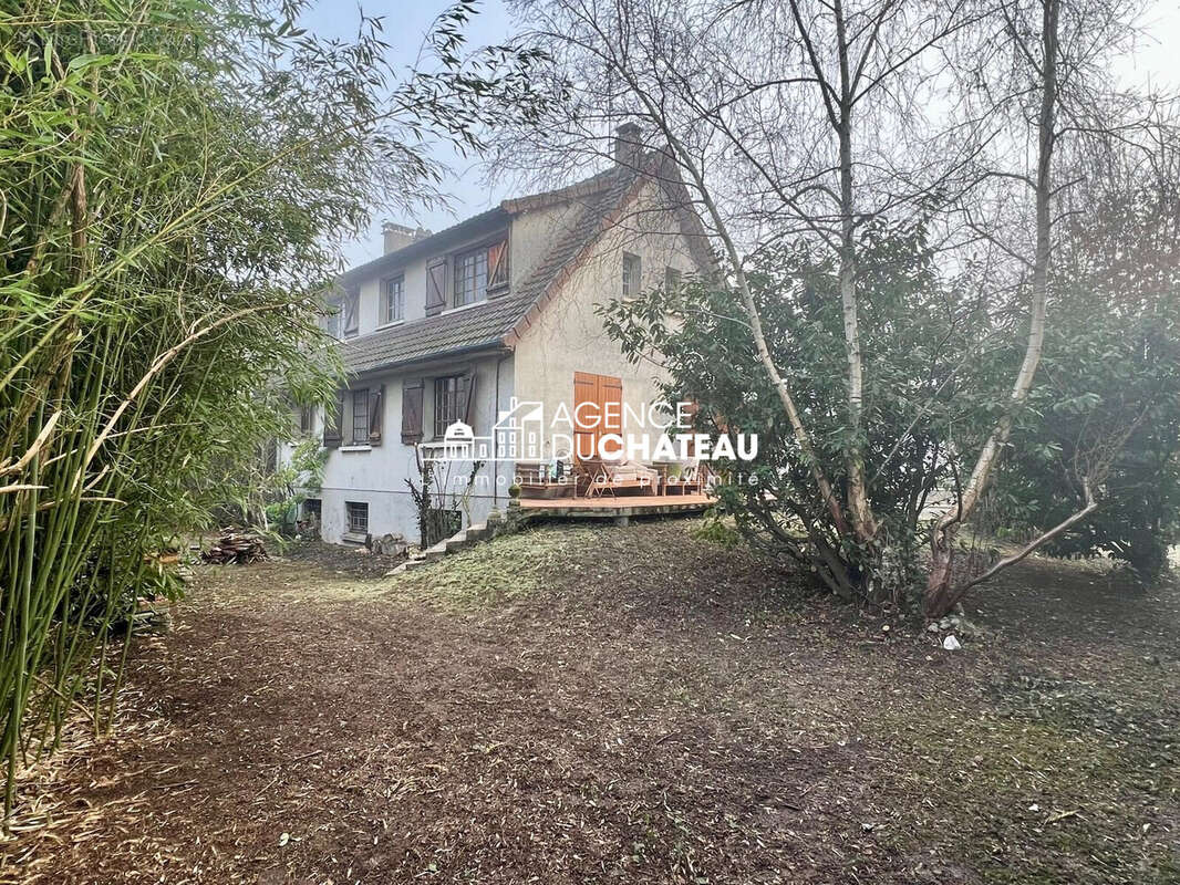 Maison à COMBS-LA-VILLE