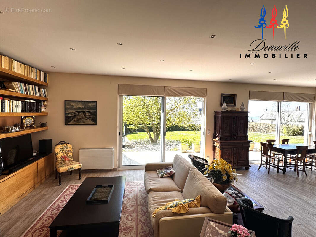 Maison à TROUVILLE-SUR-MER