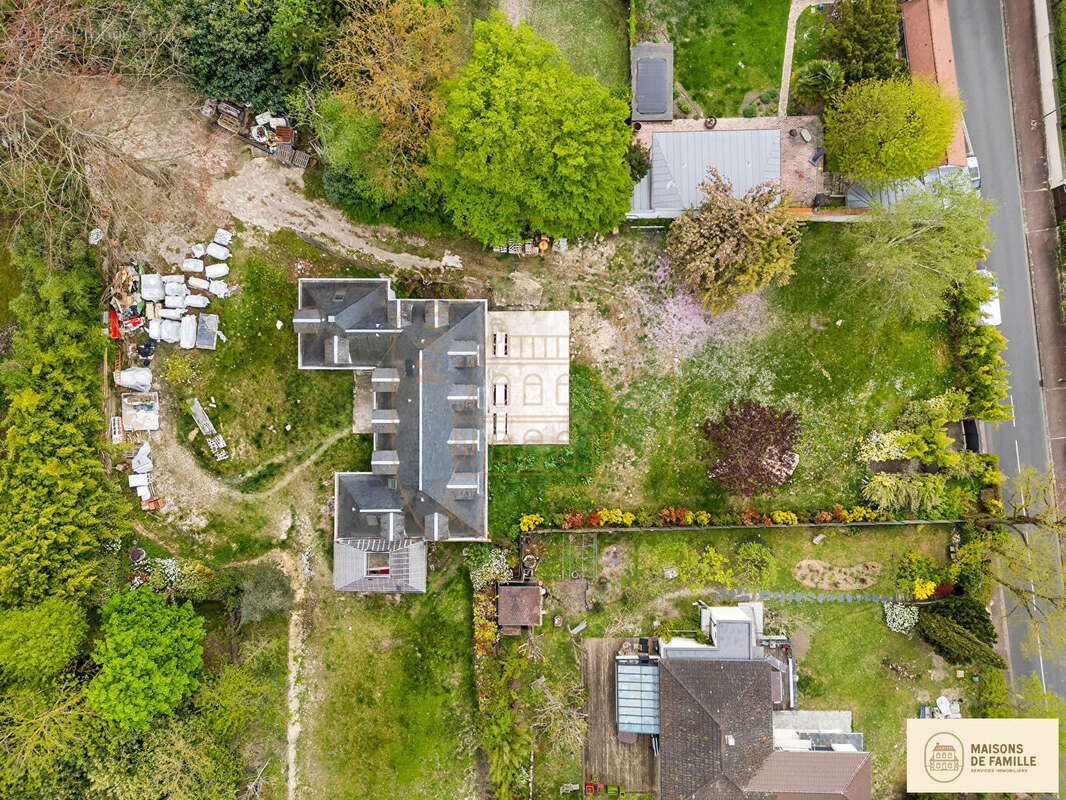 Maison à LA CELLE-SAINT-CLOUD