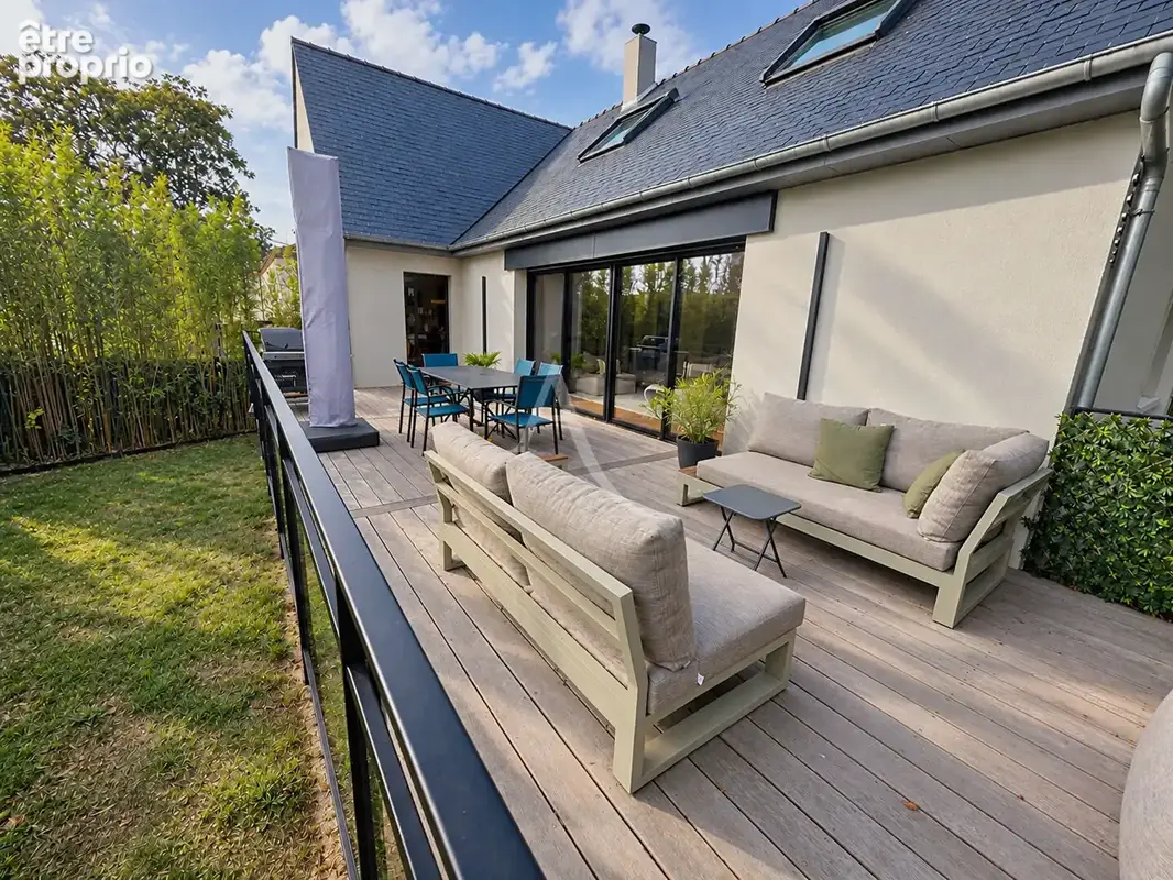 Bourg de Saint Sébastien sur Loire - Maison Familiale - photo 9