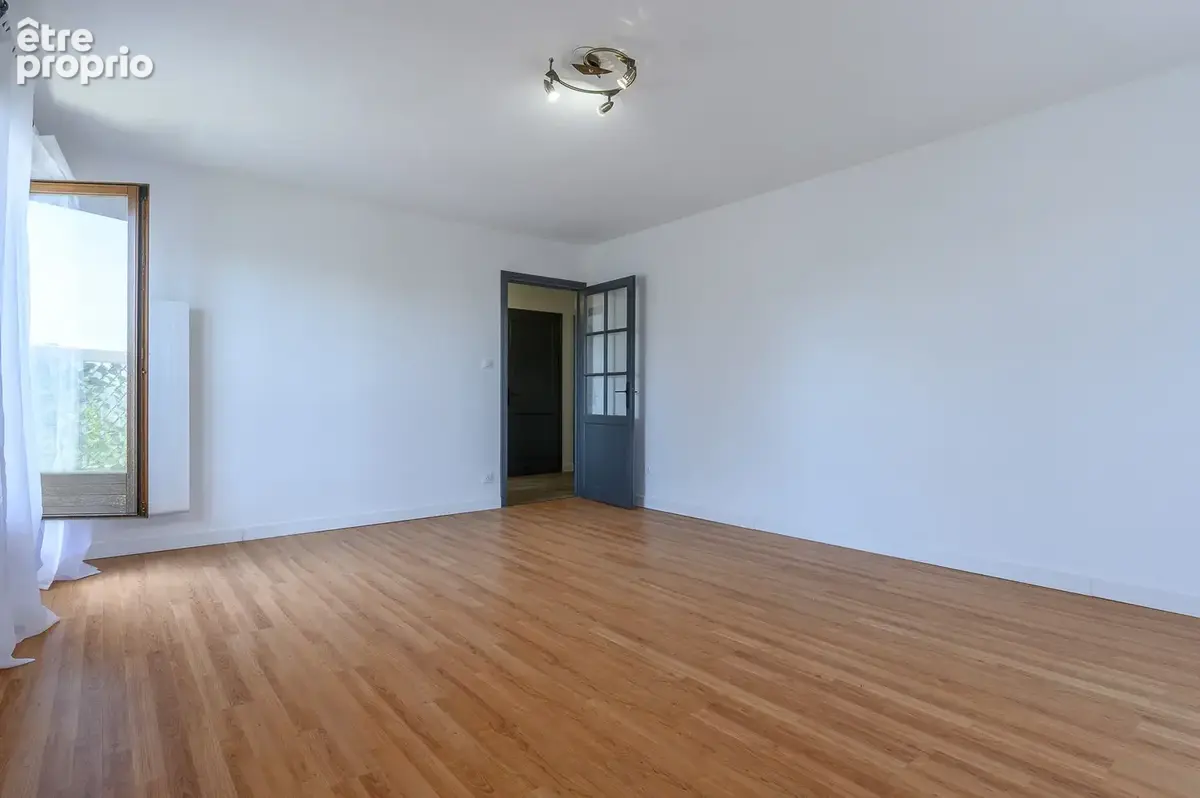 STRASBOURG STOCKFELD - 4p de 81m2 habitables / 92m2 au sol avec terrasse, balcon et garage - photo 2