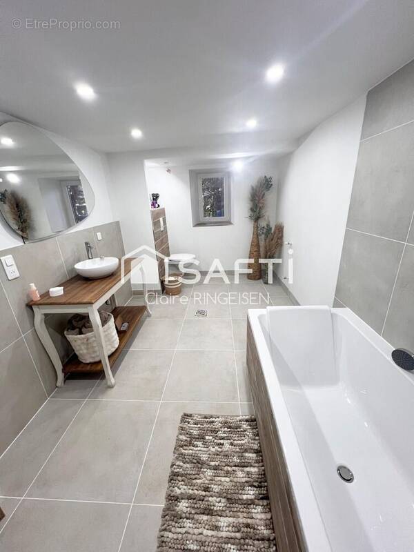 Photo 1 - Maison à BINING