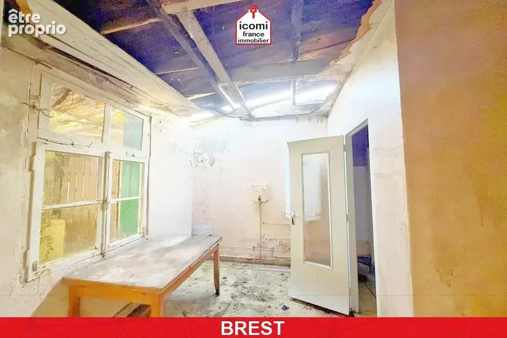 Finistere - brest (29200) - a vendre - maison 1930 - 70m2  + garage - a renover entierement ou a demolir - terrain 335 m2 - expo - photo 2