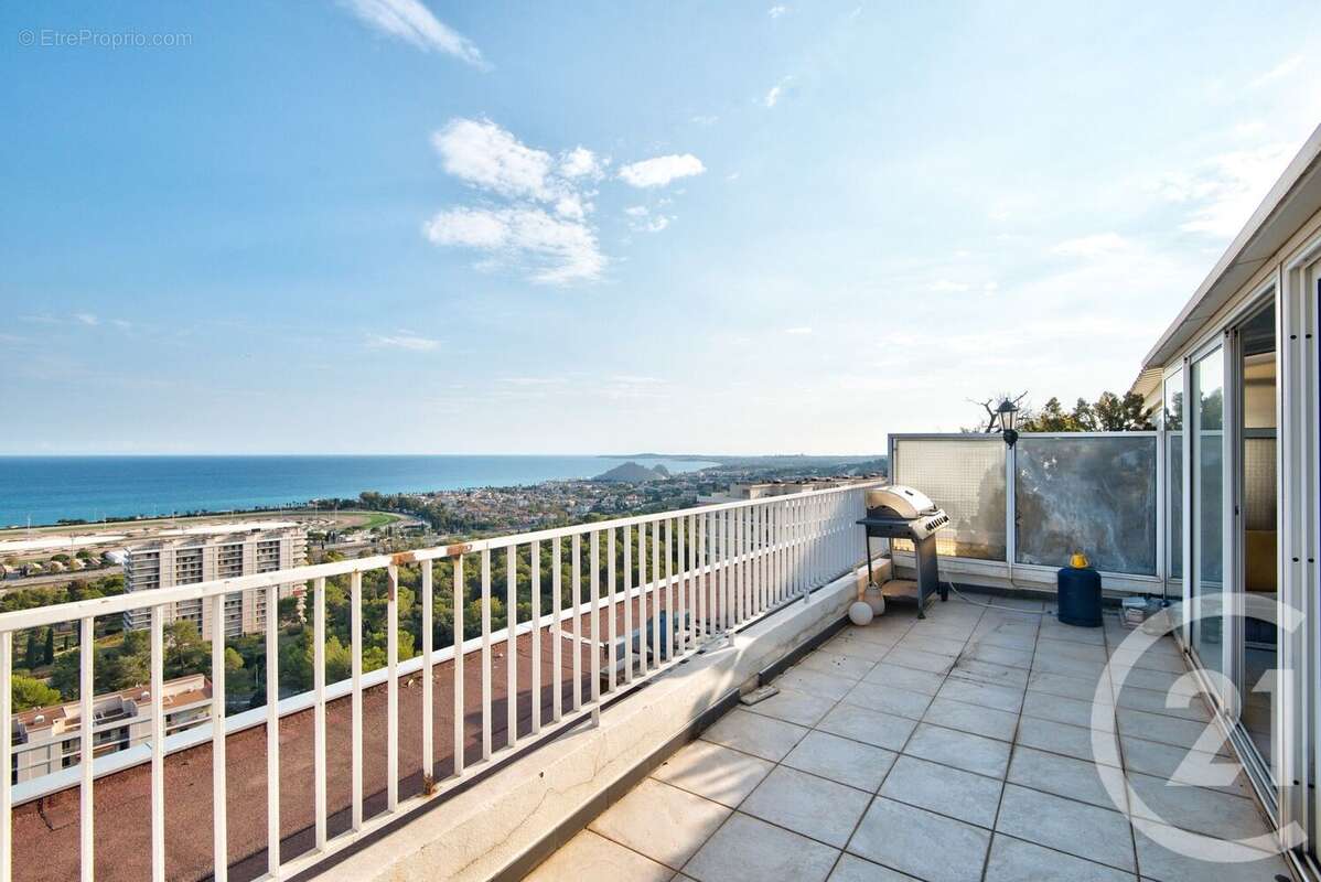 Appartement à CAGNES-SUR-MER
