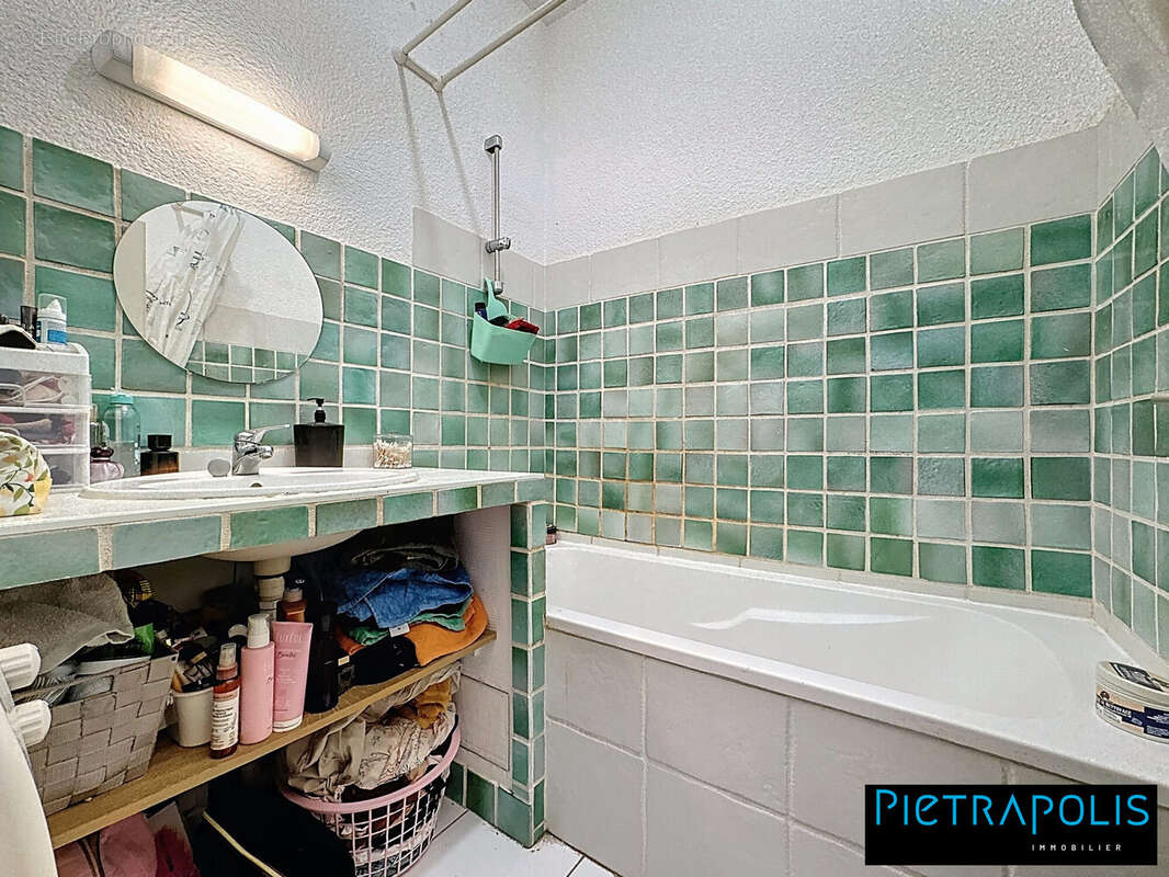 Appartement à CRAPONNE