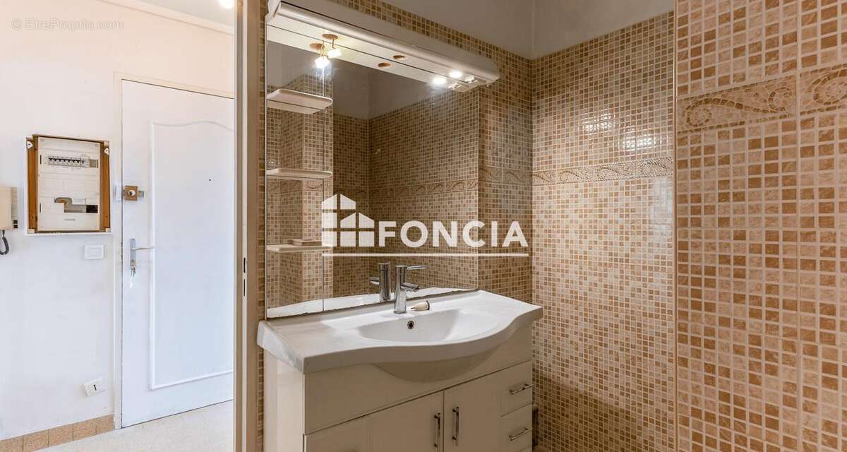 Appartement à BOURG-LES-VALENCE
