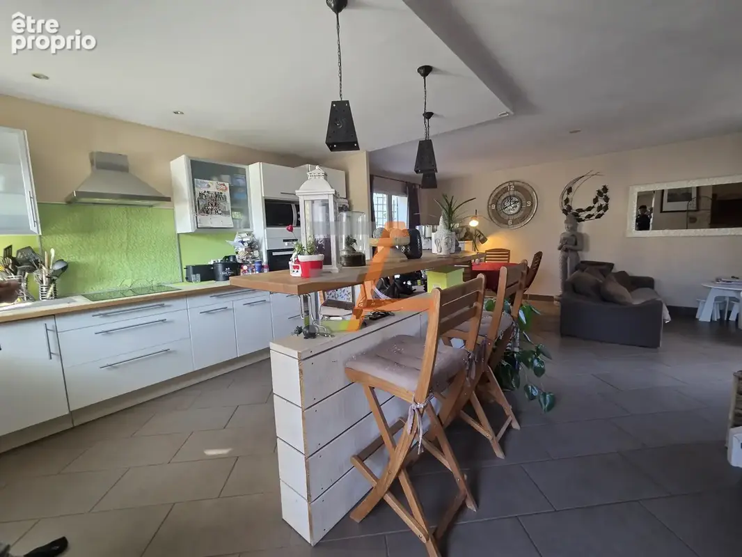 Exclusivité   saint-romain-le-puy   maison familiale 4 chambres avec jardin et garage ! - photo 10