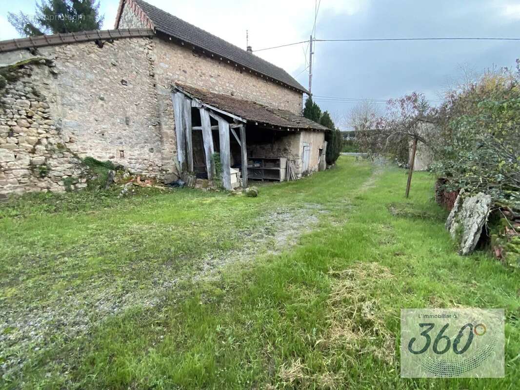 Appartement à BUFFIERES