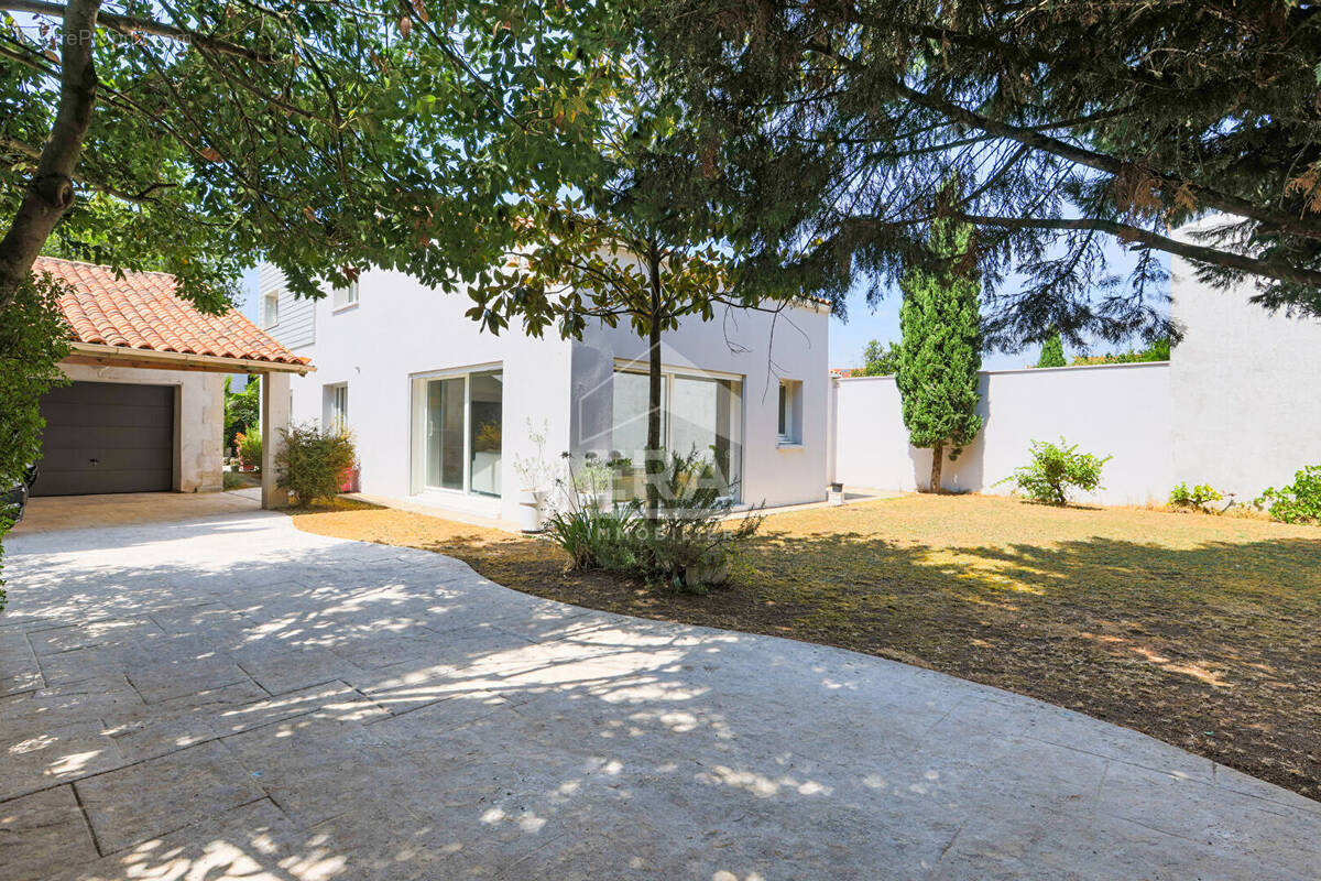 Maison à LA ROCHELLE
