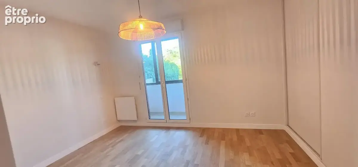 Appartement 2 pièces Francheville - 239000 € - photo 4
