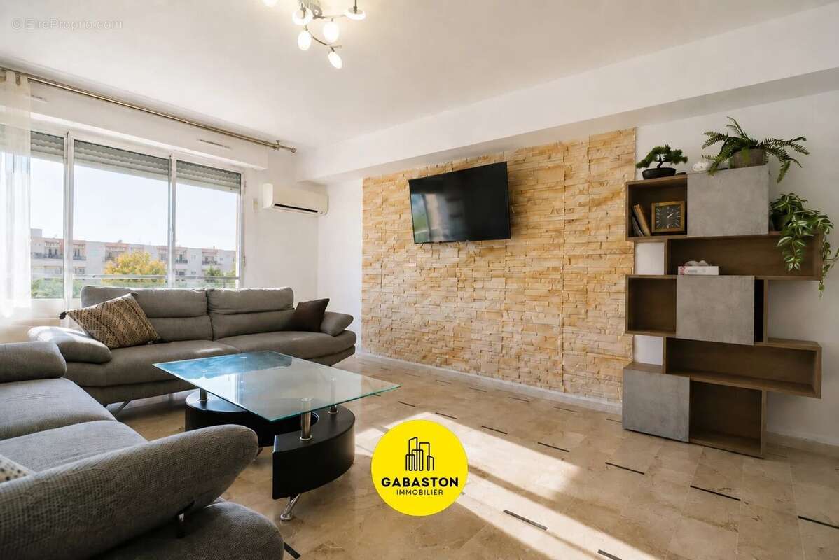 Appartement 96 m² à Marseille-10e  - photo 3