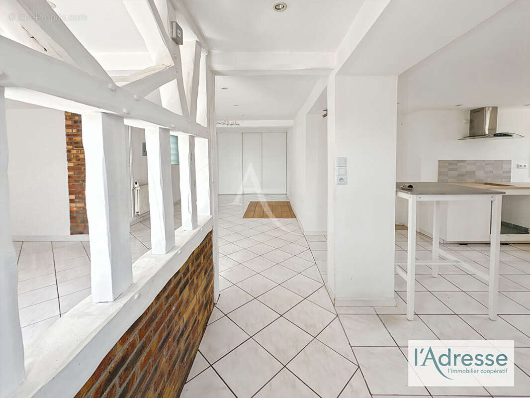 Maison à FLEURY-SUR-ANDELLE