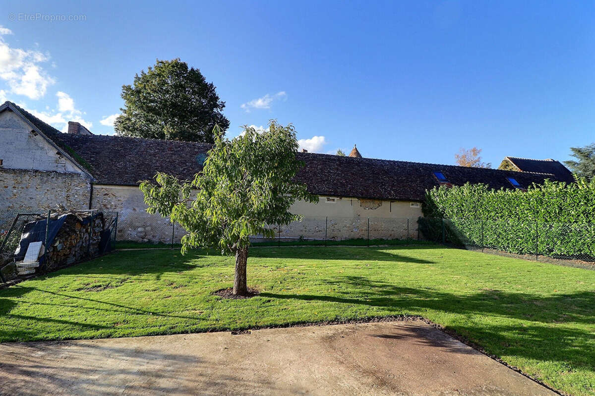 Maison à THOIRY