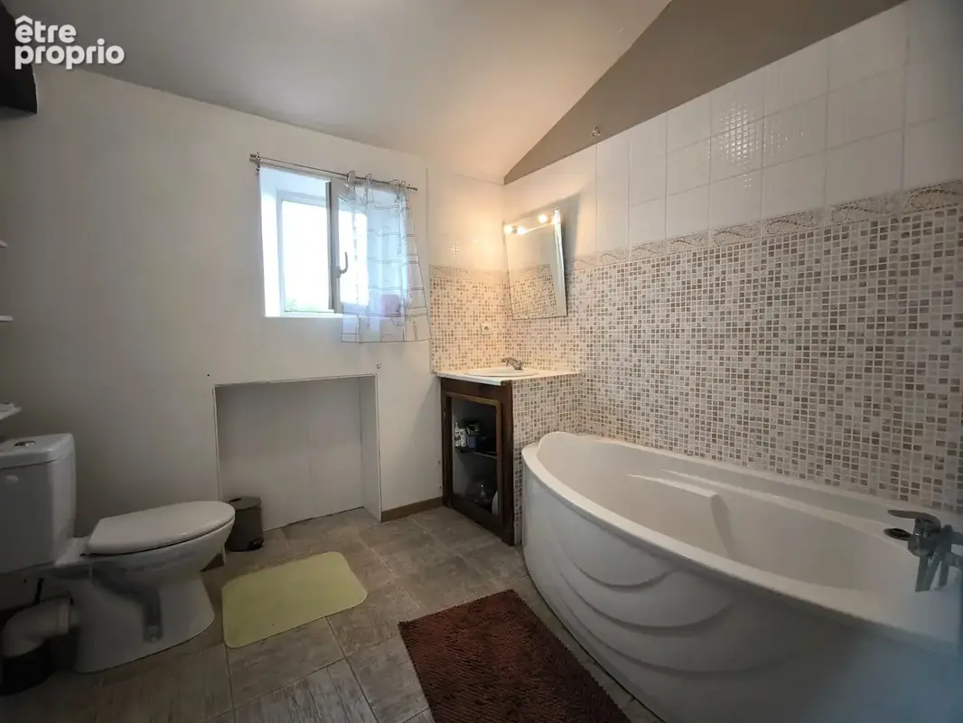 Maison Familiale à vendre 6 pièces MERIGNAC (16) - photo 5