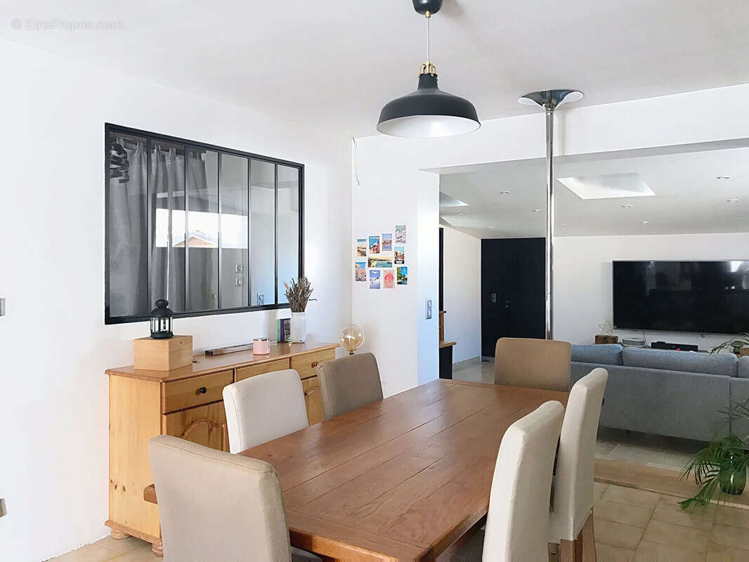 Maison à BERRE-L&#039;ETANG