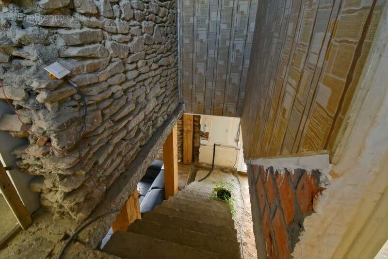 Maison à SAINT-SATURNIN