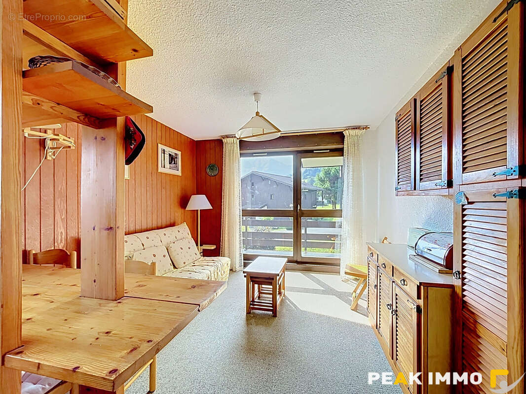 F2 + chambre cabine et alcôve - 36 m2 - Combloux - photo 12