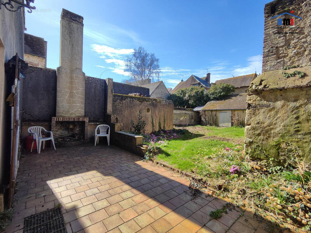 Maison à LONGNY-AU-PERCHE