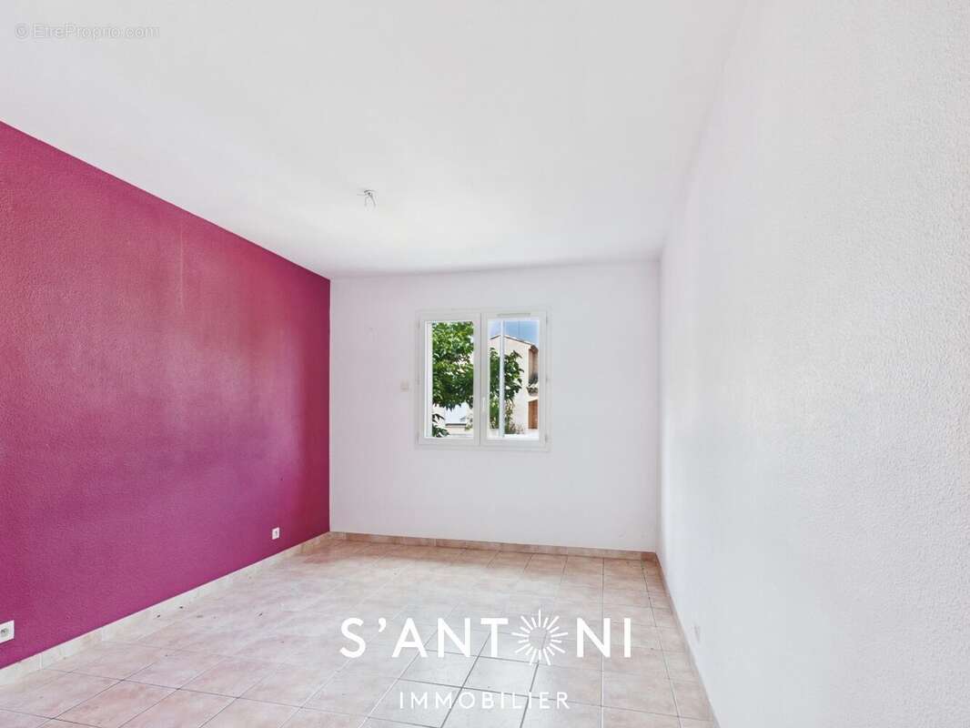 VIAS - Villa T4 de plain-pied garage et jardin - photo 7