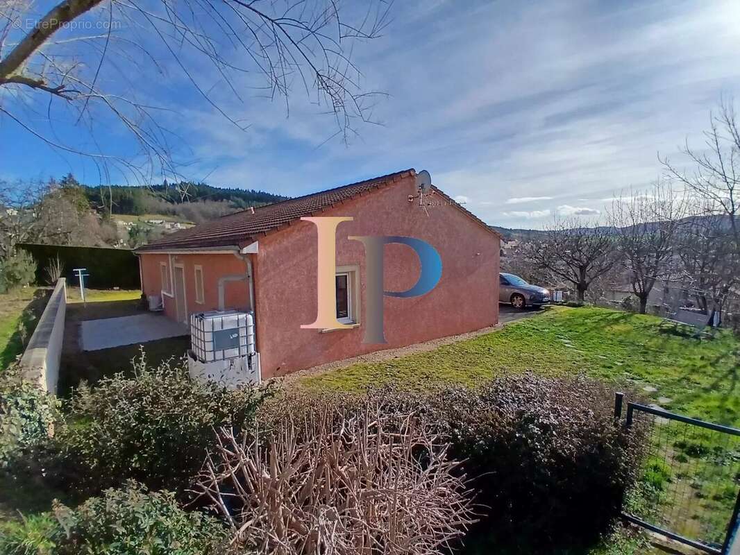 Maison à CHAUFFAILLES