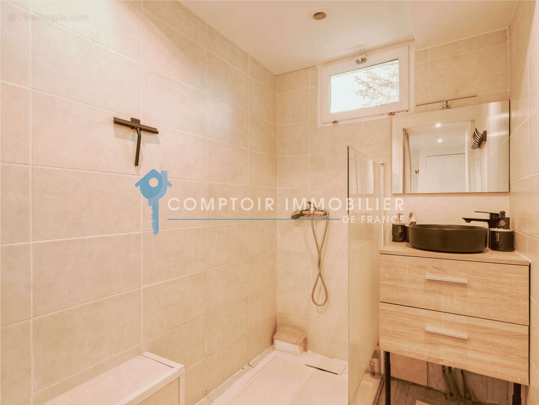 Appartement à LA TRONCHE