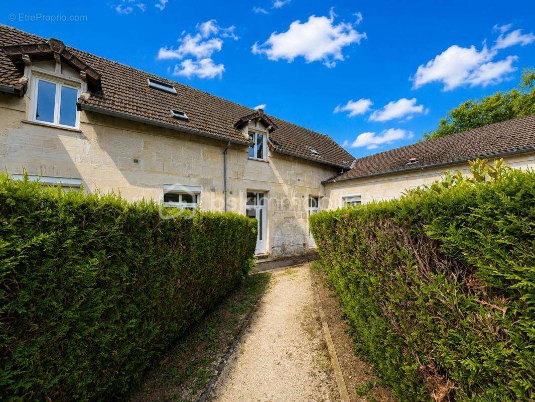 Appartement à FITZ-JAMES