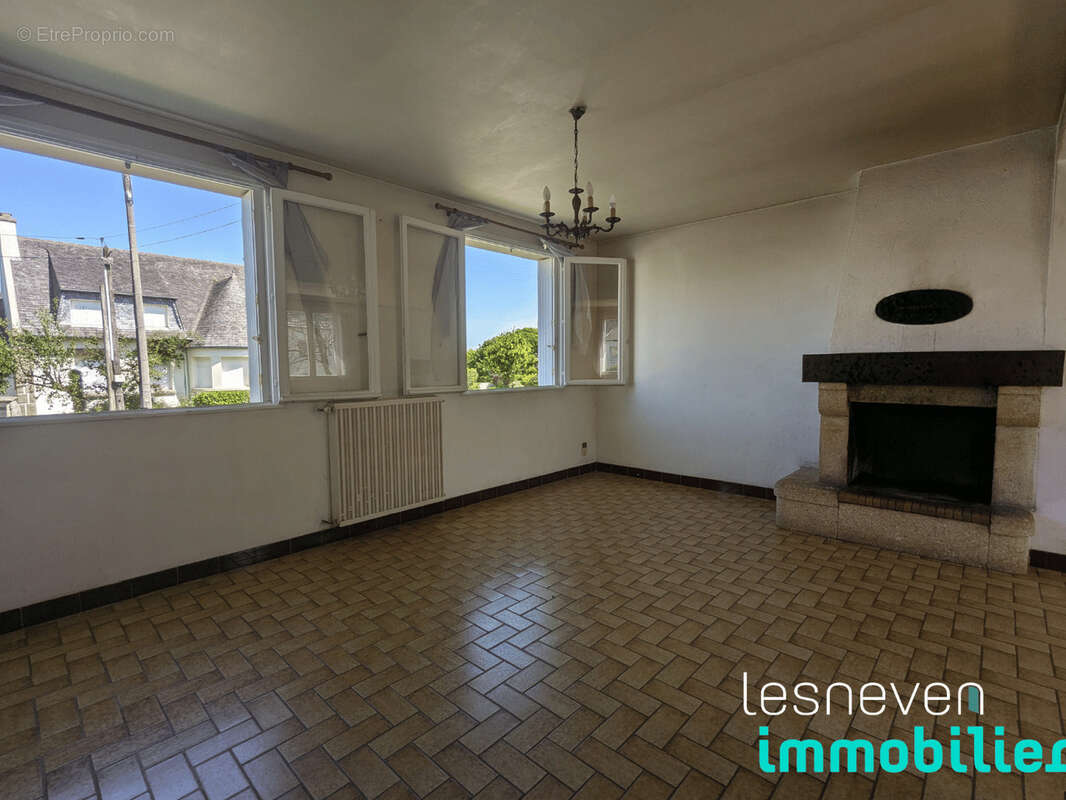 Maison à LESNEVEN