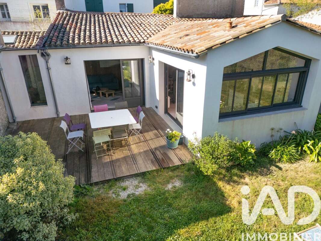 Photo 2 - Maison à SAINT-MARTIN-DE-RE